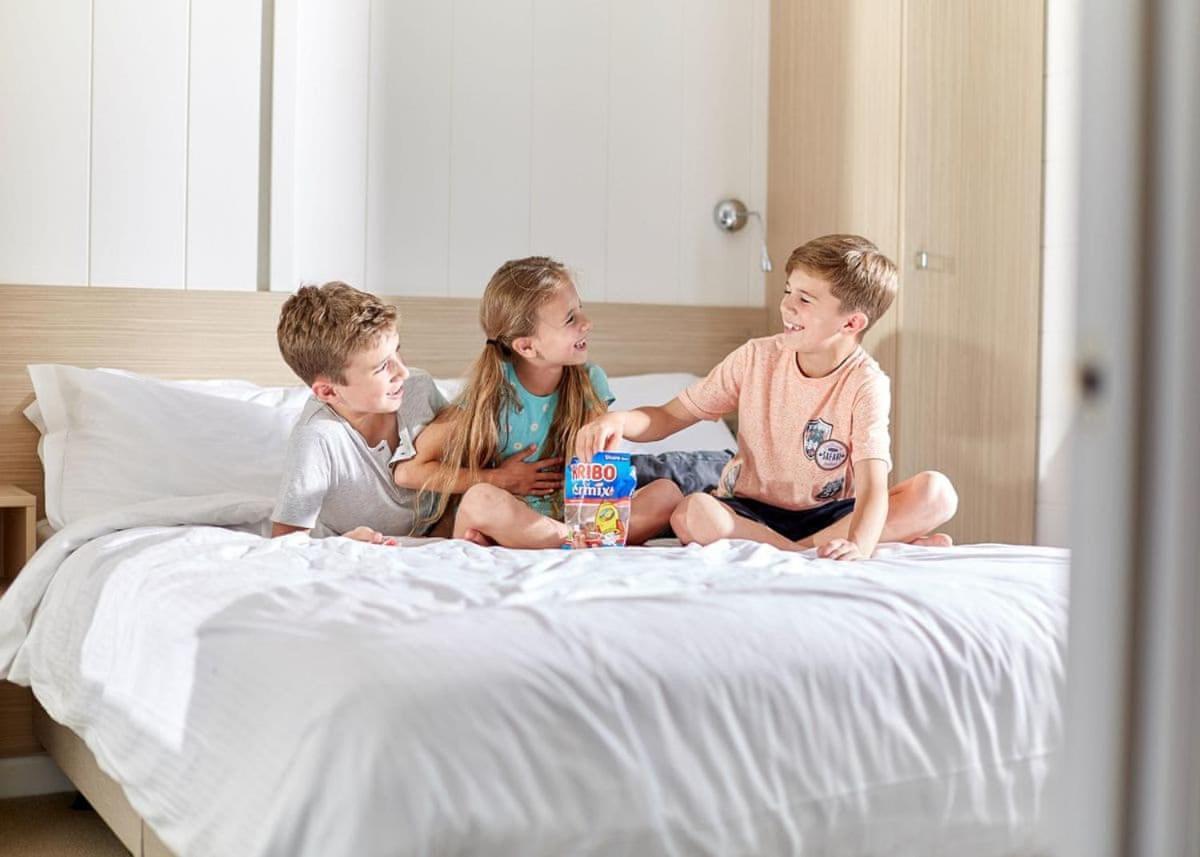 Piran Meadows Resort New Quay Esterno foto